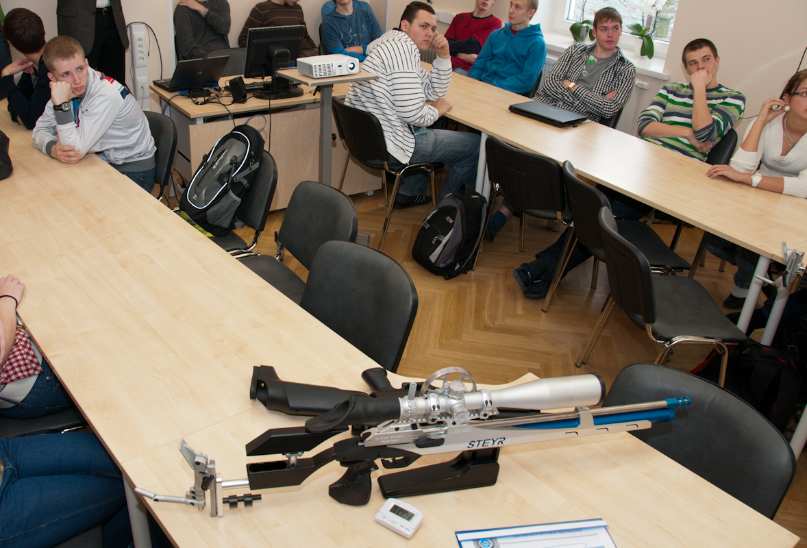 Lisaks koolile, käis FT delegatsioon külas ka...